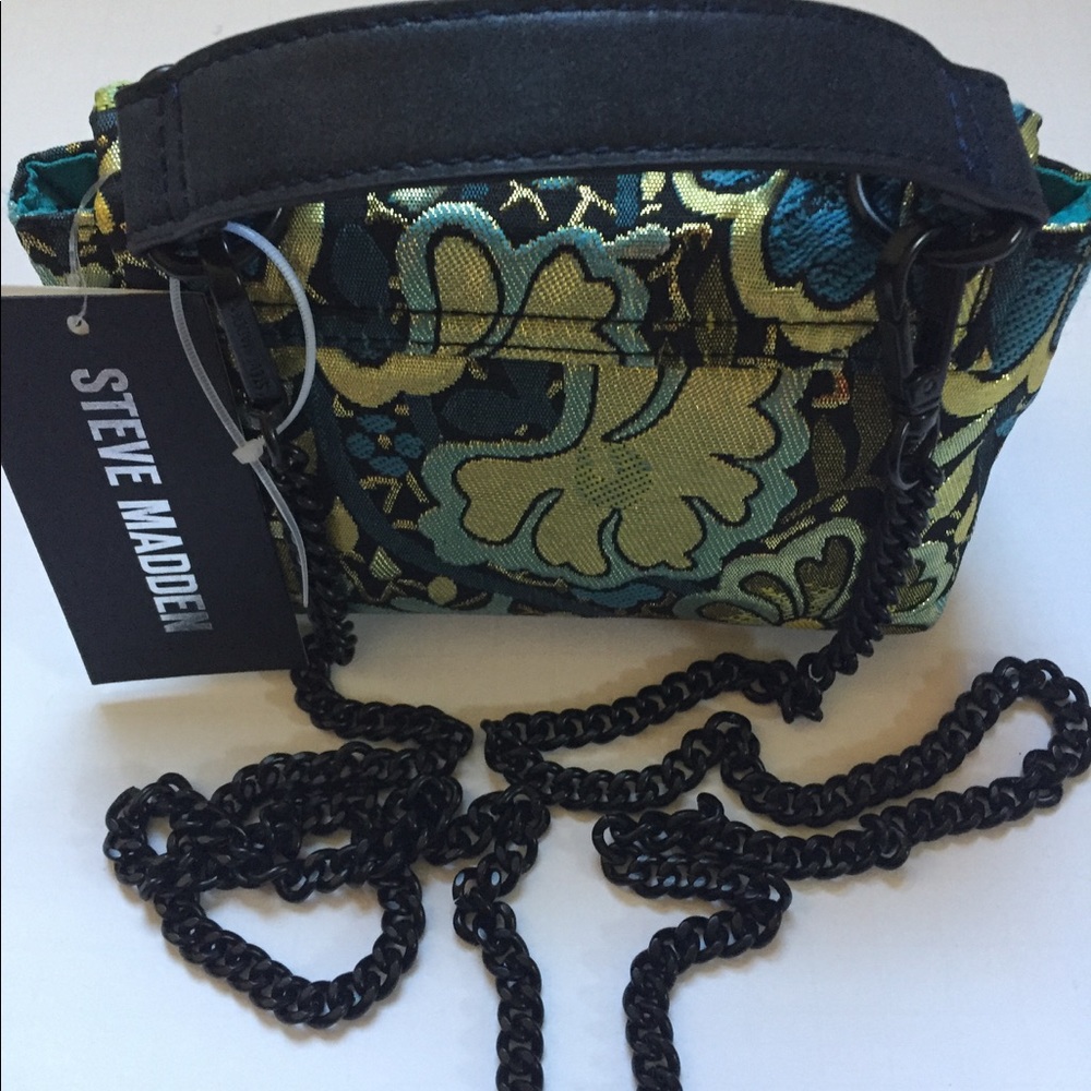 NWT STEVE MADDEN FLORAL PURSE W/ Detachable strap